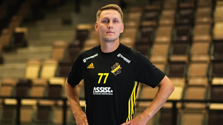 Vi hälsar Magnus Jansson hjärtligt välkommen till AIK. 

svenskalag.se/aikinnebandy-h…