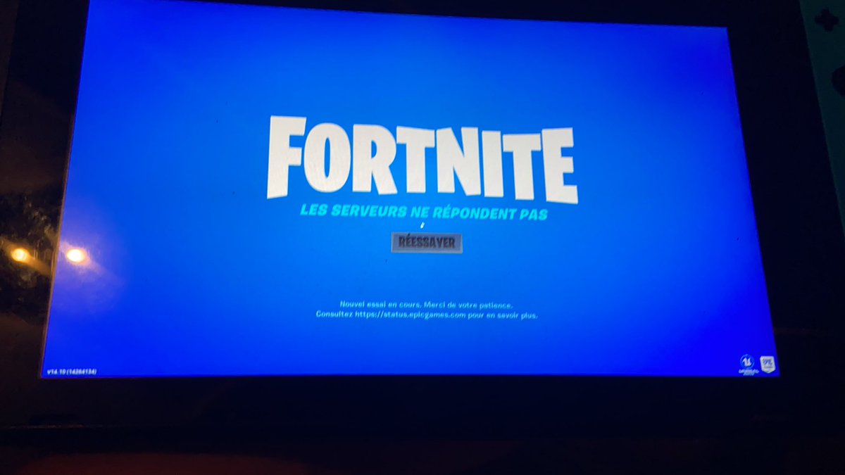 wesleyoff2's tweet photo. @FortniteFR Gros merde https://t.co/utkWZKFC2T