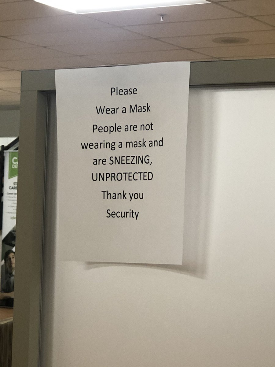 LyndsysaurusRex's tweet photo. Come on guys... protect your sneezes! https://t.co/6VYRI9OARv