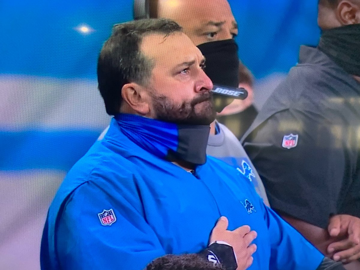 Medley_Inc's tweet photo. Get yourself a man that looks at you the way Matt Pratricia looks at the buffet table. https://t.co/upvYTqRzsq