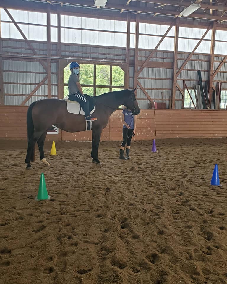 MadisonFieldsMD's tweet photo. Give us a ❤️ if you're excited for week 2 of lessons! Our riders fine-tuned their Dressage skills! Riders mastered their halt &amp; salute, as well as a 20 meter circle! We're so proud of our dancing horses! #GrowingTogether #MadisonFields #MontgomeryCounty  #HorsebackRiding #EAAT https://t.co/lrUY3Rhzlh