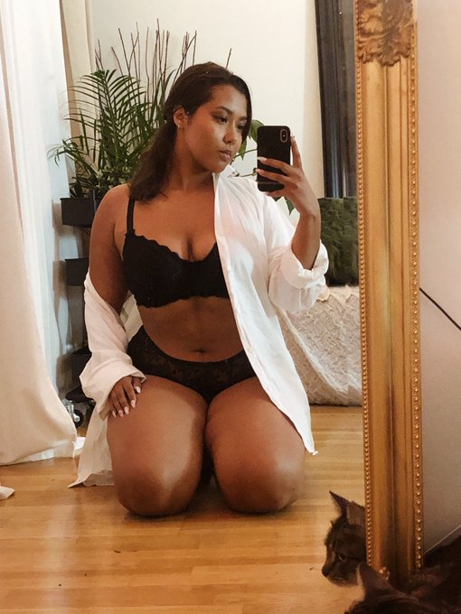 All the photos are on OF 🤪 https://t.co/3sevOZLFy2<a href="/tag/mvsales"class="tags"><span>#mvsales</span></a>