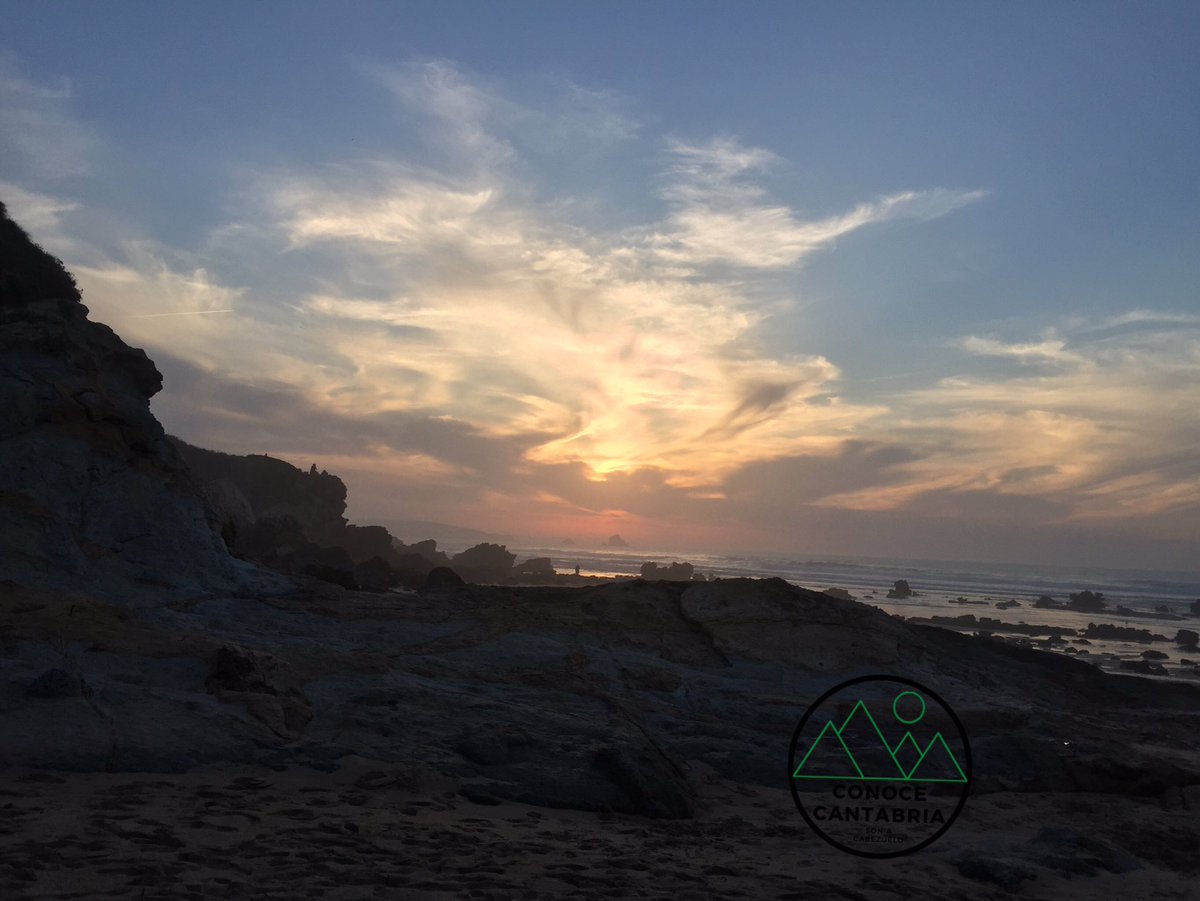 ConoceCantabri's tweet photo. Inolvidables #atardeceres de @costaquebradaPG.
Unforgettable #sunsets at #CostaQuebrada.
#playa #costa #mar #beach #coast #sea
#Liencres #ParqueNaturaldelasDunasdeLiencres #Canallave #Piélagos #Cantabria #NorthernSpain #AtlanticSpain #MarCantábrico #GulfofBiscay #AtlanticOcean https://t.co/M4TYr87qFG