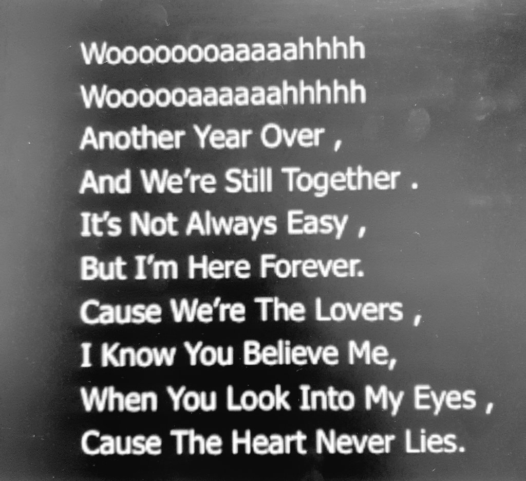 AmyeWright07's tweet photo. Only away to get through nightshift.......lots of coffee and @itsDannyJones @mcflyharry @DougiePoynter @TomFletcher playing😊 #happynightshift #nightshift #xray #tired https://t.co/xVQxOsouOV