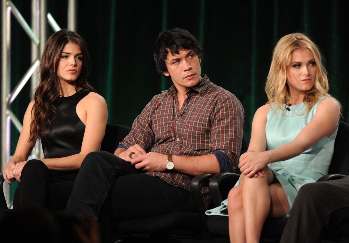 alyciascomer's tweet photo. the cast of the 100 ♥️ https://t.co/R2NqE3d7t1