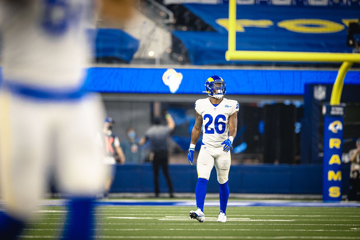 TiTaniumT98's tweet image. 1-0✅