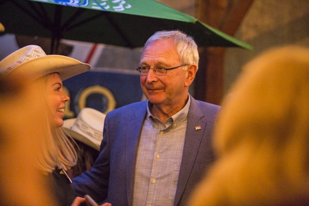 crestview_strat's tweet photo. Congratulations to Premier @BlaineHiggs2020 on his win in New Brunswick tonight!

#cdnpoli #nbpoli #CrestviewStrategy https://t.co/4qPLCqeJAJ