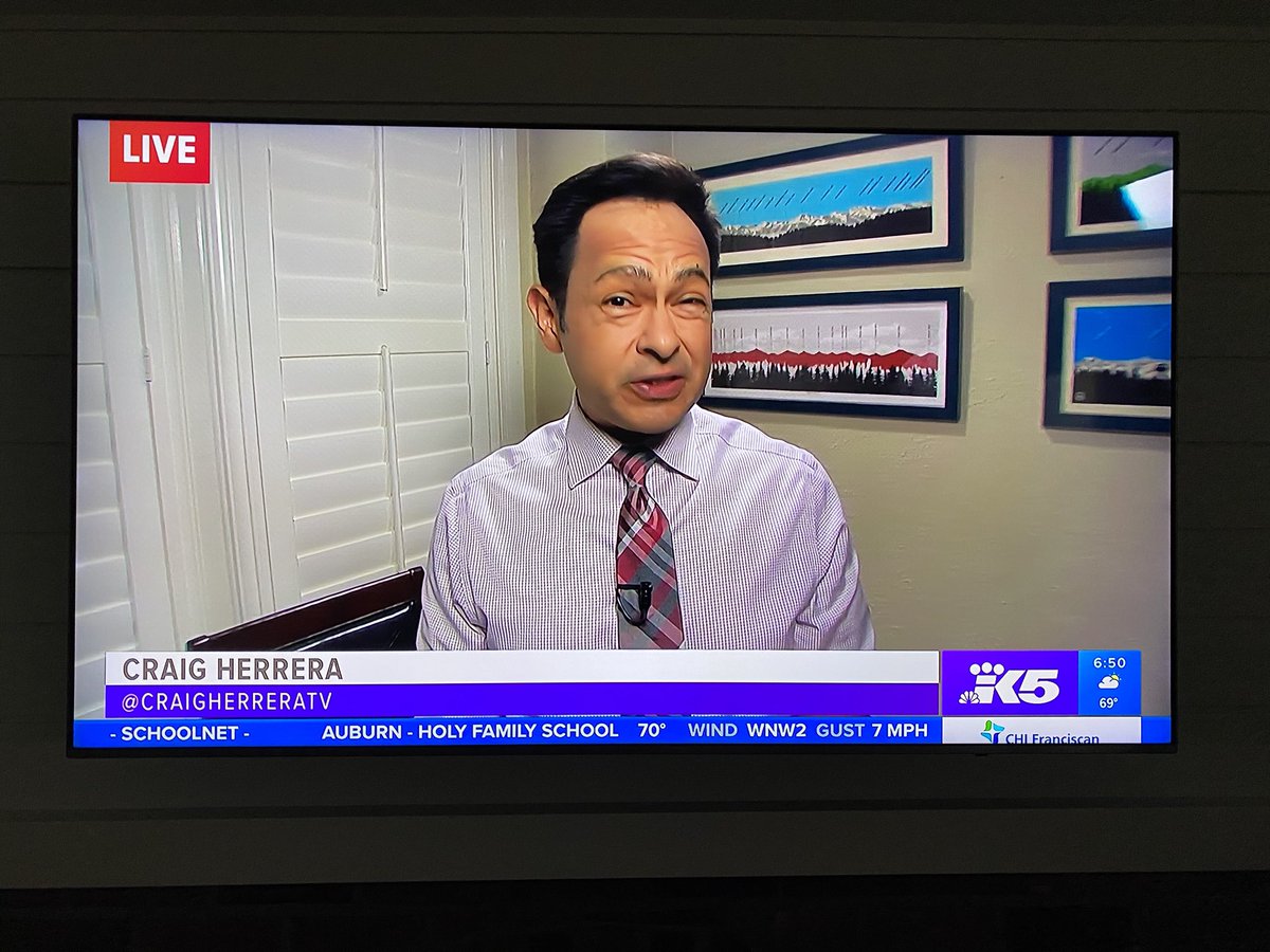 ellboy's tweet photo. @CraigHerreraTV where did you find that cool art on your wall? I’d like to get that for my home office... https://t.co/qyPto5Jggu