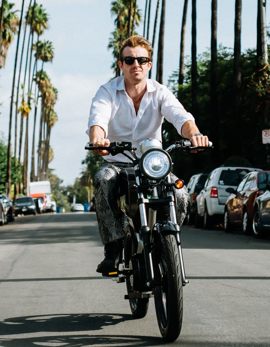 Freedom and fun starts with the twist of the throttle! L.A. and S.F. fam, book your test ride appointment today: mondaymotorbikes.com/test-ride