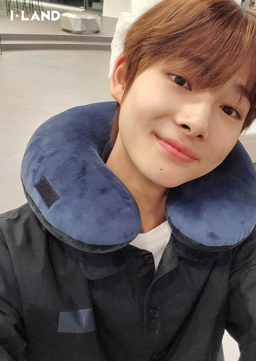mnetiland's tweet photo. BEHIND PHOTO l Part.2 지원자 잠옷 셀카🧦🤳 #1 
BEHIND PHOTO l Part.2 #Applicant Pajama Selfie🧦🤳 #1 

📌#글로벌시청자투표 (#GlobalVote)
투표하기▶️https://t.co/W7kKWjydBp

9/18(Fri) 8PM(KST) #Mnet <I-LAND> Live On-Air Final

#엠넷 #ILAND #I_LAND #아이랜드 #BehindPhoto #Selfie https://t.co/Ho0YjYbeMl