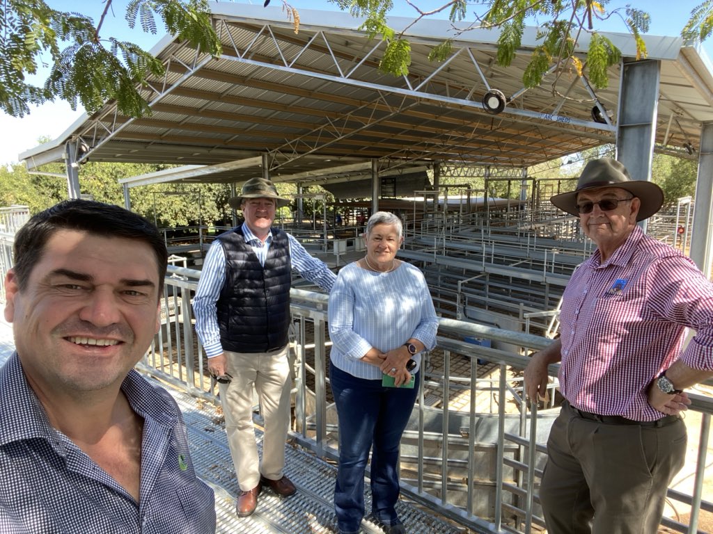 Scott_B_Mason's tweet photo. It’s been refreshing to spend the last couple of days with our neighbours Blackall-Tambo Regional Council - #resilient #innovators #makingadifference to the lives of people!  Gotta love #localgov https://t.co/0eeb6v1mfa