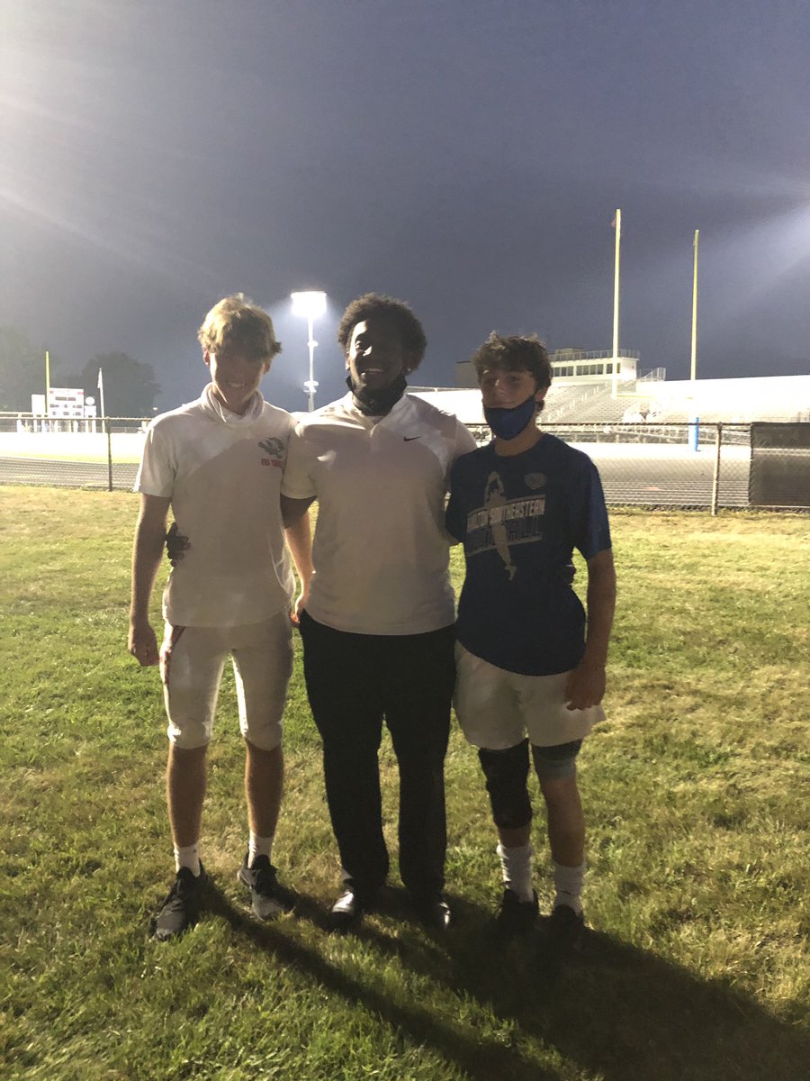 16U_Primetime's tweet photo. @14u_platinum @PTbaseball Multi Sport Athletes showing out @FballTiger @HSEFootball #CoachMarv #15u_Platinum https://t.co/3Cy1UANP9w
