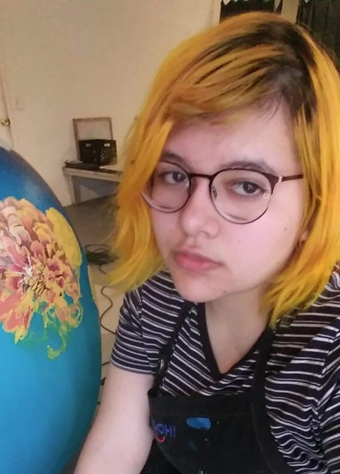 From the other day, kinda burnt out with everything going on. Painting to keep me busy. #Art #Paint #Skull