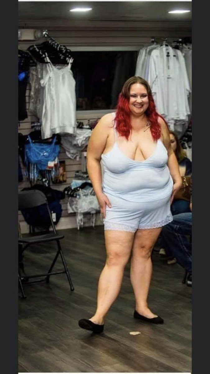 BeverlysSecret's tweet image. The color of the week is blue!  💙💙💙. We will not be having a 50% off video or clearance video this week, so you can check out our sale on our website! 

We are going to take a break from appointments for the next few weeks and we are going to be doing  online sales only!