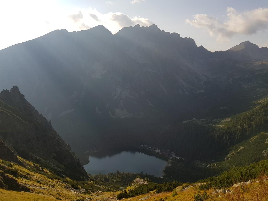 01069___'s tweet photo. riiiisch viel gelaufen heute... #slovakia #tatry #scheen https://t.co/jgUq5SnDqO