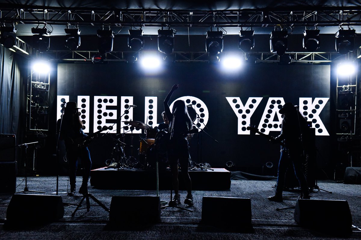 BOmm_Bogota's tweet photo. Así fue el #BOmmShowcase de @HelloYakMusic en el marco del #BOmm2020. ¿Te lo perdiste? Puedes verlo aquí https://t.co/N3Jww0XaBL y seguir disfrutando de este gran evento de la industria musical 💥 https://t.co/LCYMUuGMBY