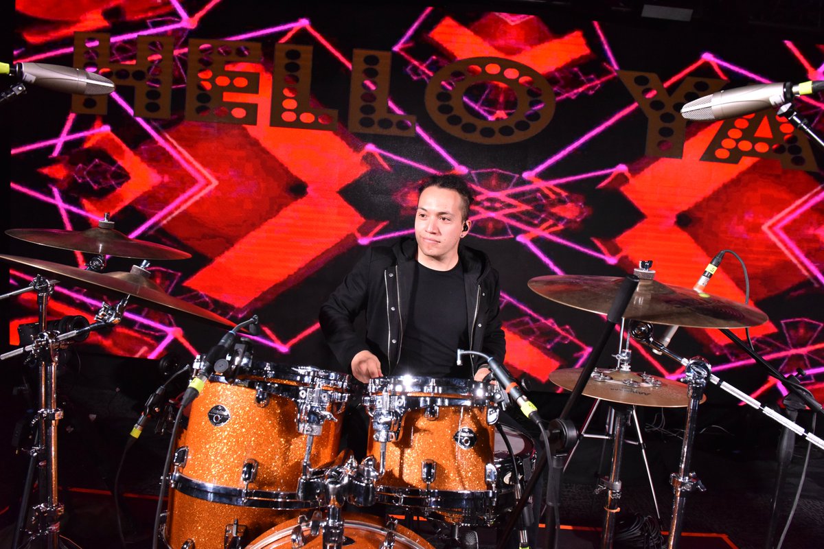BOmm_Bogota's tweet photo. Así fue el #BOmmShowcase de @HelloYakMusic en el marco del #BOmm2020. ¿Te lo perdiste? Puedes verlo aquí https://t.co/N3Jww0XaBL y seguir disfrutando de este gran evento de la industria musical 💥 https://t.co/LCYMUuGMBY