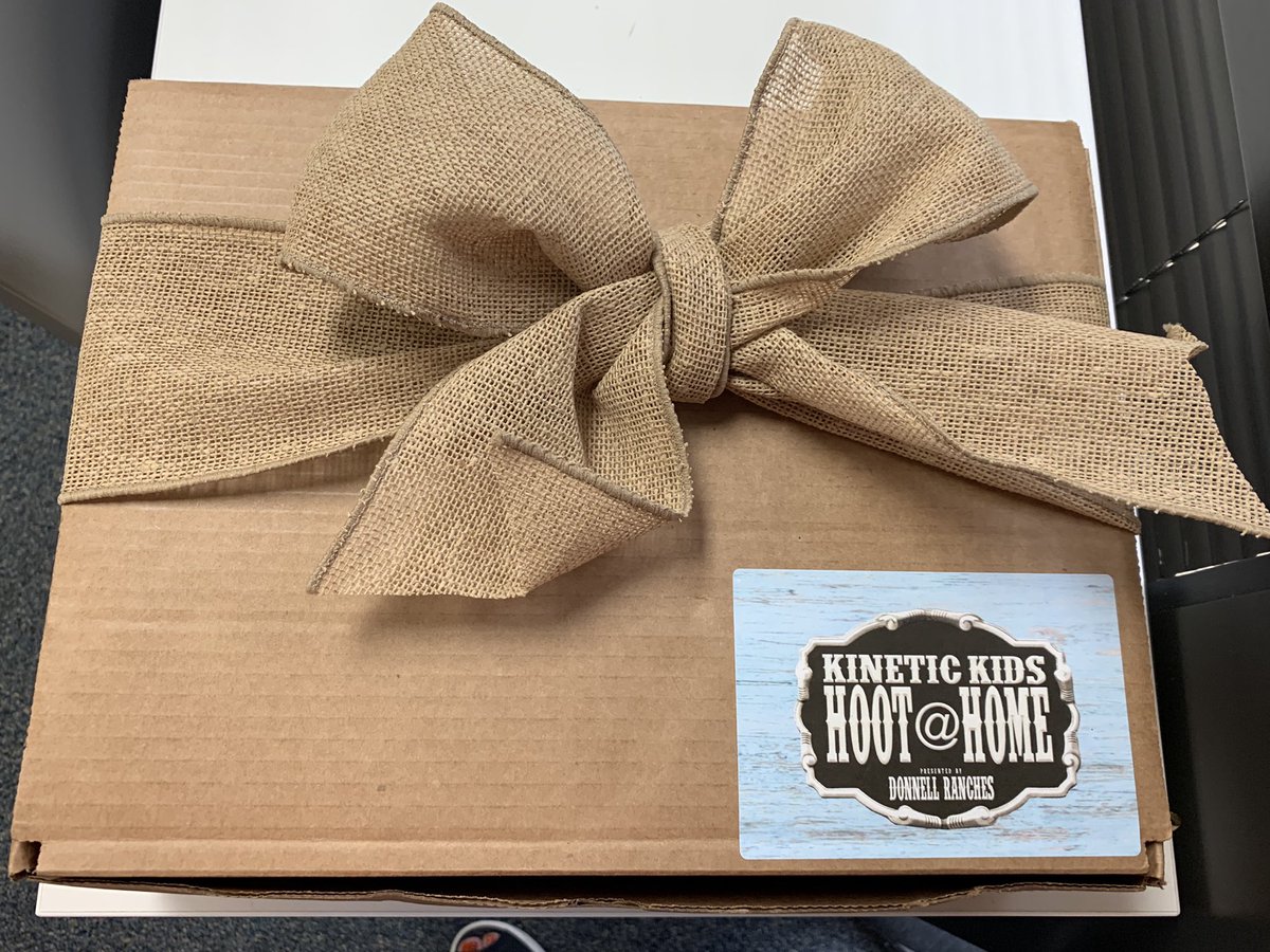 FontenotFam5's tweet image. Like most non-profits, @kinetickidstx pivoted to a 2020 virtual gala &amp;amp; it’s Thursday! Our sponsors &amp;amp; guests at home will enjoy delivery of our RanchWater gift boxes, dinner, TikTok videos dress up to PJs &amp;amp; an “ESPN” themed event.#CreativePivot #DoWhatYouGottaDo #JoinUs