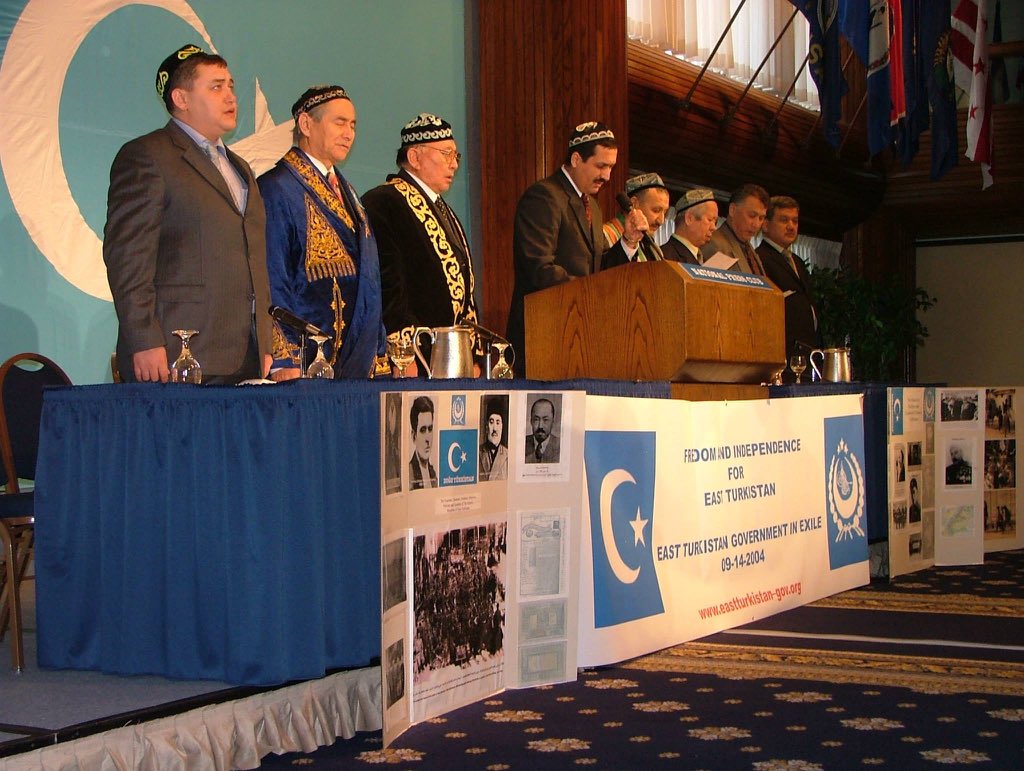 ETExileGov's tweet photo. 16 years ago, on 14 September 2004, leaders of the #EastTurkistan National Congress, East Turkistan National Freedom Center, &amp; other pro independence #EastTurkestan organizations came together in Washington DC to formally establish the East Turkistan Government in Exile (#ETGE). https://t.co/Fh56fiz1vg