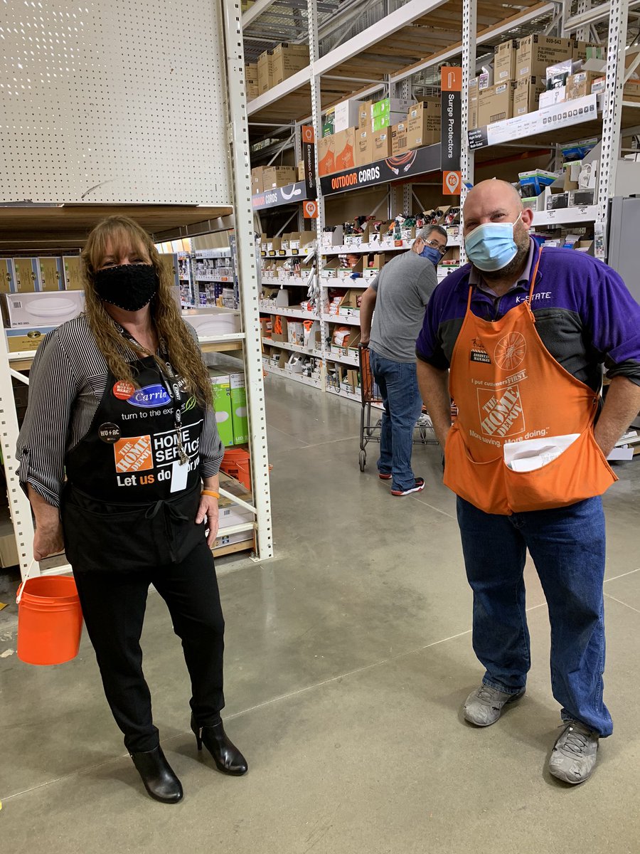TComfortHVAC's tweet photo. @TComfortHVAC #StoreConnectivity #GoHVAC Thank you Team 3️⃣0️⃣0️⃣6️⃣ for taking the time to Meet & Greet with us! @THDhvac @kaylabirdwell @russ_brinkman @3006Chandra @Ryan3006 https://t.co/cFtrnSoN91
