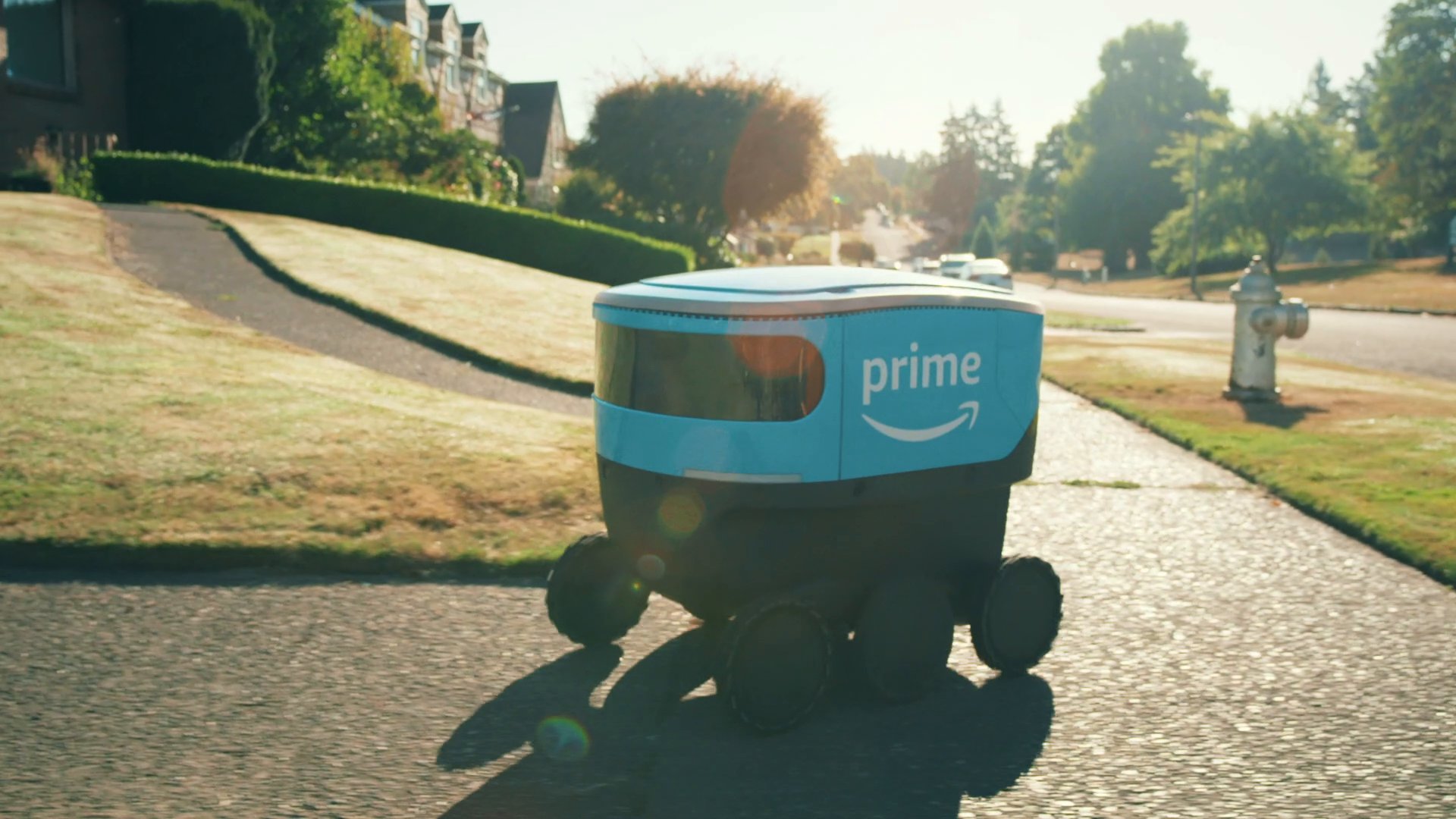 Amazon News Amazon Is Proud To Host Amazoncareerday On September 16th Watch Amazon Scout Help Kick Off The Event Offering This New Employee A Special Welcome To The Company
