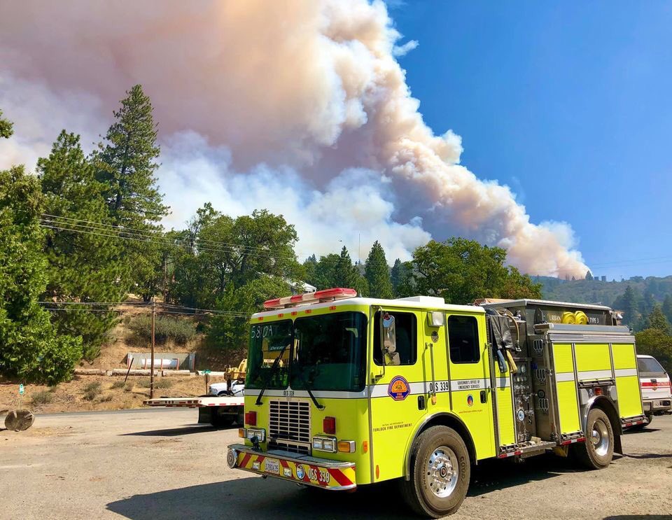 TurlockFire's tweet image. Turlock Fire continues to provide services to our local community &amp;amp; throughout the State. 

OES E339 remains assigned to the #SQFComplex. 1Captain assigned as Medical Unit Leader on #BobcatFire &amp;amp; 1 Captain assigned as a PIO on the #RedSalmonComplex. @Cal_OES #CaliforniaFires