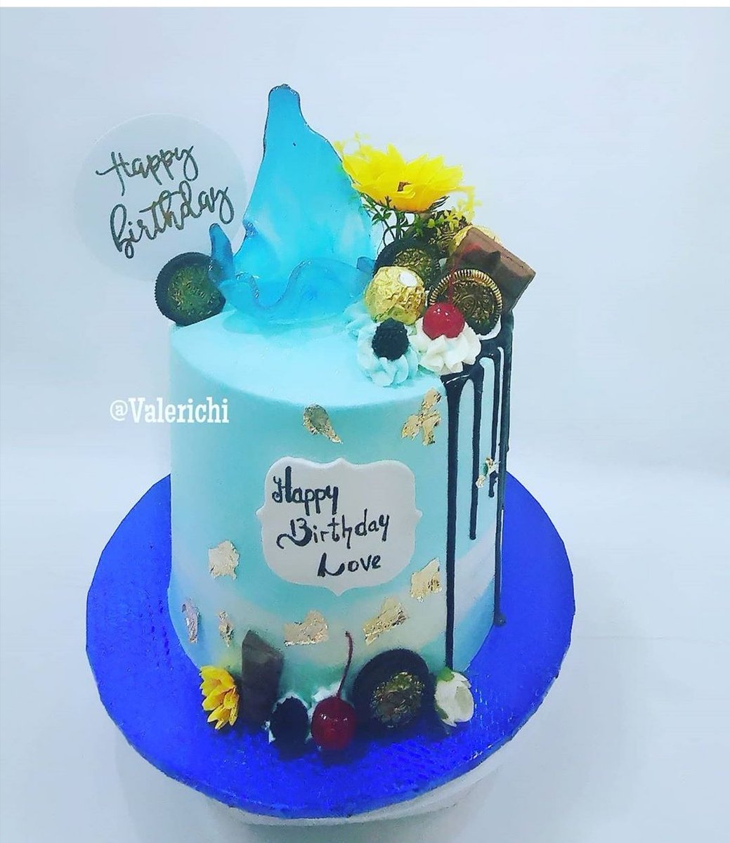 ValerichiNGR's tweet photo. Hello Twitter, I'm new here
I've come to serve y'all beautiful and delicious cakes..
I deliver within Lagos Nigeria 
I'm a DM away to order 
Please do well to RT my work 🙏❤️ https://t.co/BvxLRGoWqU