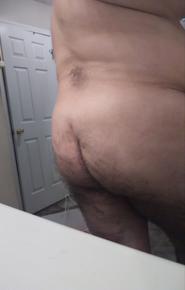 Master__Kitten's tweet photo. Welp Monday, you can kiss ma' ass! - DaddyBear

#Ass
#BareAss https://t.co/WfTYjwZQ9s