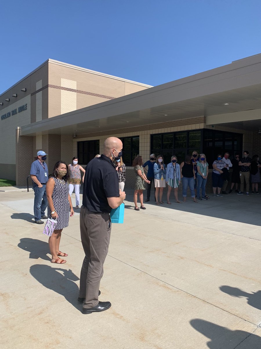 jamccall71's tweet photo. @OTMSFalcons saying thank you to our Fearless Leaders! We are so fortunate and grateful to have these two as our leaders!!! Amazing staff! https://t.co/aBMRB3GBtQ