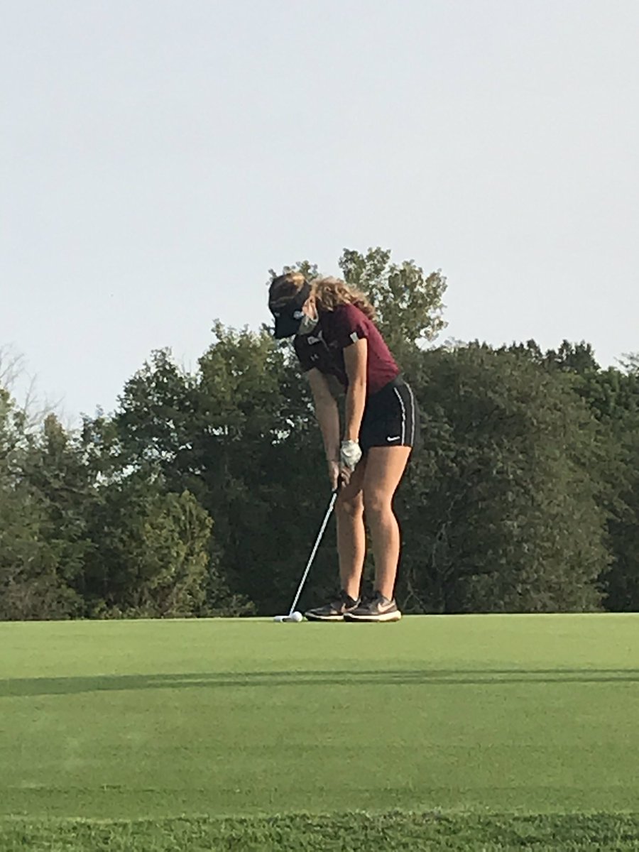 Brenn Wilson putting for the RBHS girls golf team during tri-match with Breese and Columbia on a beautiful afternoon at NCCC.                        GO MUSKETEERS!  #redbud132 #redbudgolf