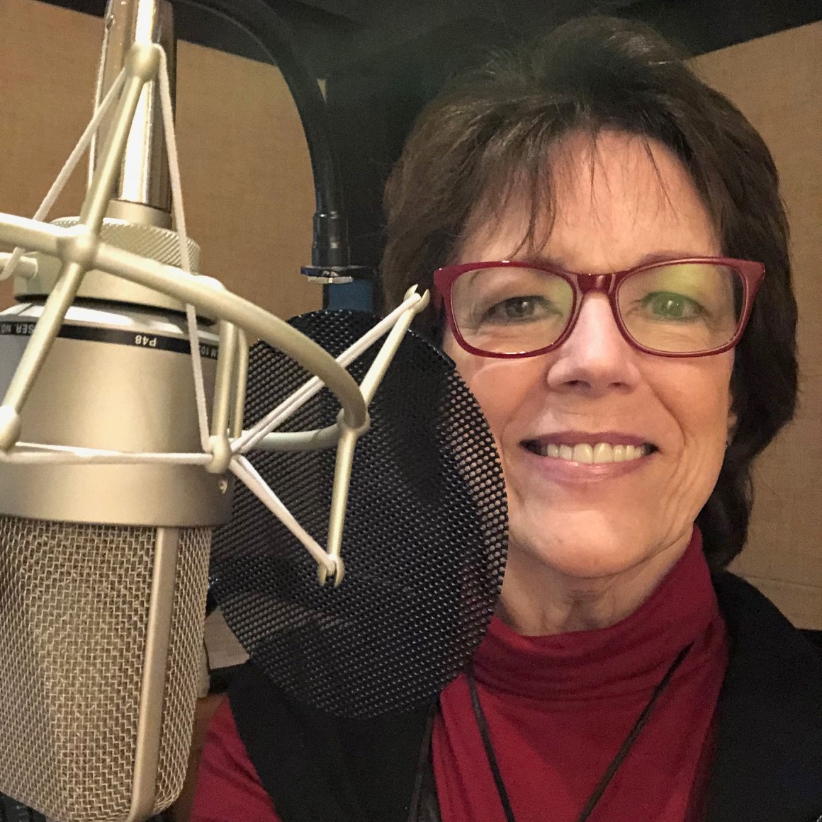 SiriouslySusan's tweet photo. Want (the original voice of) #Siri to #host or be a #speaker at your #virtualevent? I'd love to hear from you! #MeetingProfs #EventProofs https://t.co/HCiAQGA1C1 https://t.co/gi37t8WSMh