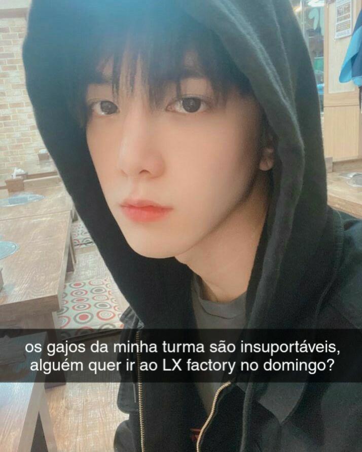 𝙔𝙤𝙪𝙣𝙜𝙝𝙤𝙤𝙣 𝙖𝙨 𝙈𝙞𝙜𝙪𝙚𝙡 𝙎𝙖𝙣𝙩𝙤𝙨-Alterno-Não fala com ninguém na turma mas tem secretamente um crush no Benjamin-Ouve Ornatos Violeta durante as aulas de filosofia"já não aguento ouvir a voz do otário do Simão"