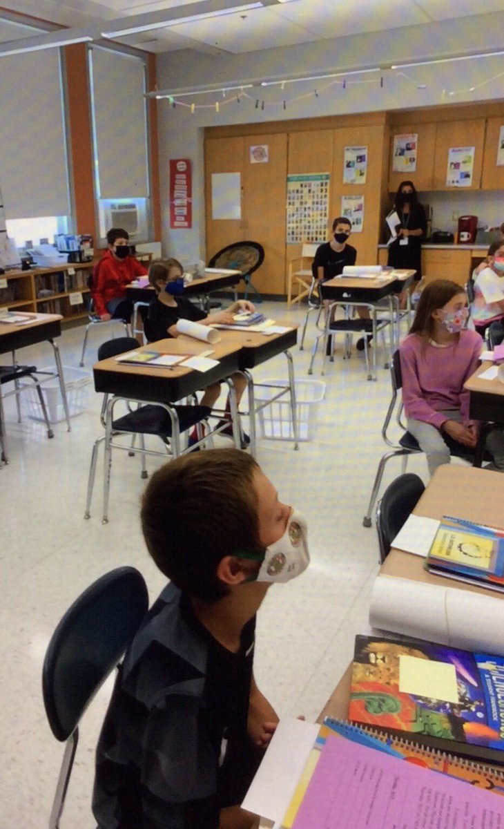 TinaBorek's tweet photo. #batchstudentsrock
Orientation Day for cohort A 👍🏻
It was  great to see my fifth grade students today! 😊Cohort B, I’ll see you tomorrow! 
@TheBatchBulldog https://t.co/eY0Iy8zlQ1