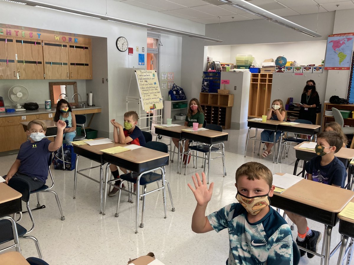 TheBatchBulldog's tweet photo. Fourth grade ready!
#batchstudentsrock https://t.co/x4j4FnH6JM