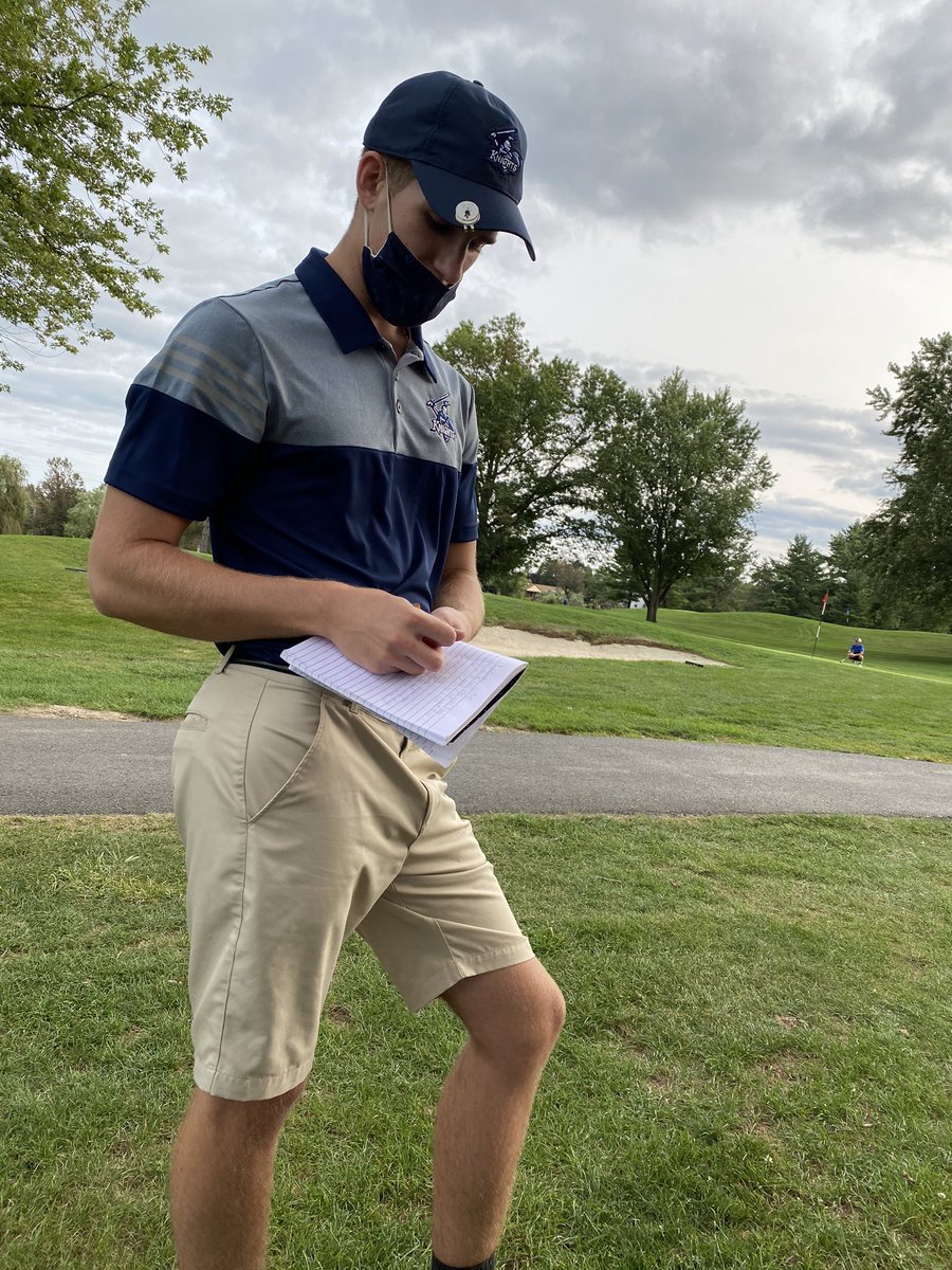 NorthPennGolf's tweet photo. Great start to the round at The Bucks Club against CB South. Clean sweep for Varsity (203-212) and JV. Justin Pileggi torchin the course with a 37 #stuffinit #npproud @NPSD @NPennHS ton of good shots to put in that journal Ripper!! https://t.co/F1CdmsW8jg