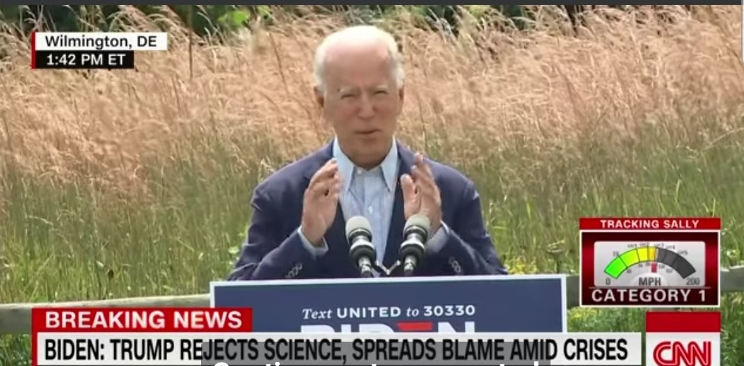 realRightBros's tweet image. Funny how they frame him. There is no one at them except camera crews, a few reporters. These are not public events. First pic is a screen shot of CNN covering his appearance today, you'd think he's giving a speach to actually people. Nope. The second pic is the reality. LOL.