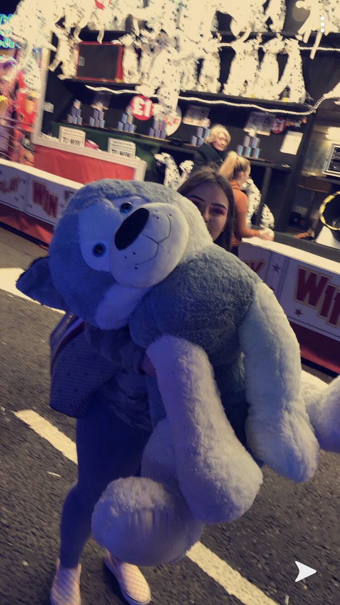 Brandon16680241's tweet photo. @_natashaburns Happy Birthday to the most amazing lassie a know, love you more than you know n ill see you the morra❤️ https://t.co/4ooSgQOpsK