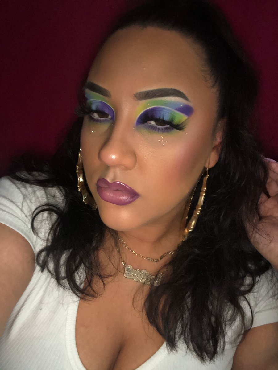 beautyxtiny's tweet photo. @TheCrayonCase I heard you was looking for more looks with #TheMatteBook did these looks make the cut? ❤️❤️❤️
@TheCrayonCase @WuzzamSupa https://t.co/YFmmkBHNS1
