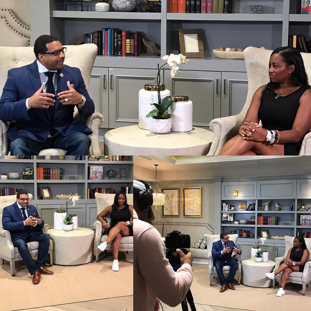 Rashad_Richey's tweet photo. I had a great time being on the season finale of #AccordingToMichelle! We discussed #Faith, #Life, #Politics and #TrapMusic. It airs this week on the #AIBNetwork. Michelle is an AMAZING television host! #Atlanta @michelletwillis https://t.co/7k83oBOGAA