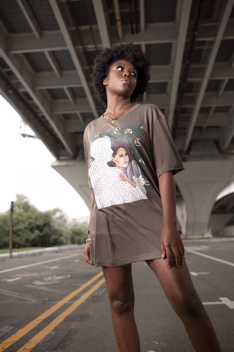ArtistsUntold's tweet photo. We take you from the Studio, to Streetwear. Black Business. Black Artists. Black Models. Black Photographers. Be bold. Wear ArtistsUntold  https://t.co/cZS1pLuc8I https://t.co/ilKs6dzlz5