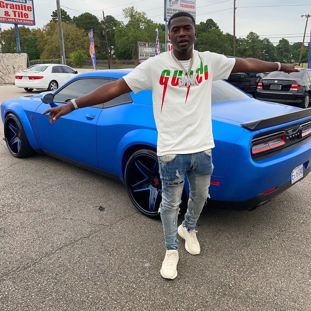 burkinnGg's tweet photo. 😎💯 #ImCutDifferent✂️ Ima Die A Real Nigga https://t.co/hP3DAvCqXG
