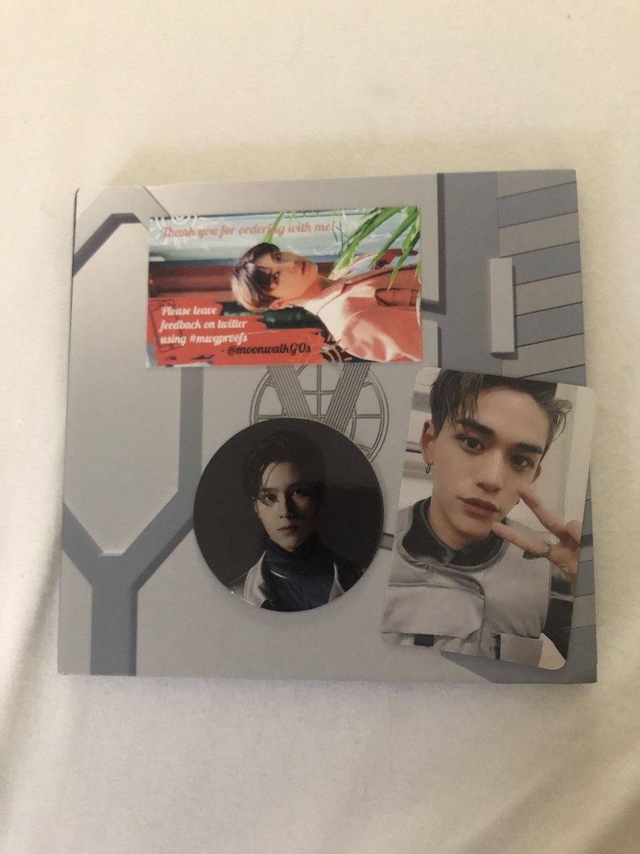 ahsechurro2's tweet photo. Thank you so much!! These pulls are godly 😭😭 @moonwalkGOs #mwgproofs https://t.co/TOVSDhEyC7