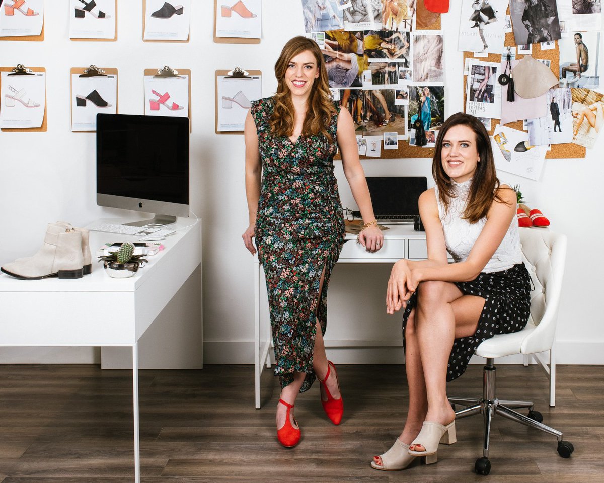 Finalist Spotlight! ✨

Kendall and Justine Barber are the Co-Founders of <a href="/PoppyBarley/">수채화</a>, a company rethinking every step of the footwear industry. They're nominated for the 2020 AWE Upsurge Award!

Read more: awebusiness.com/kendall-and-ju…