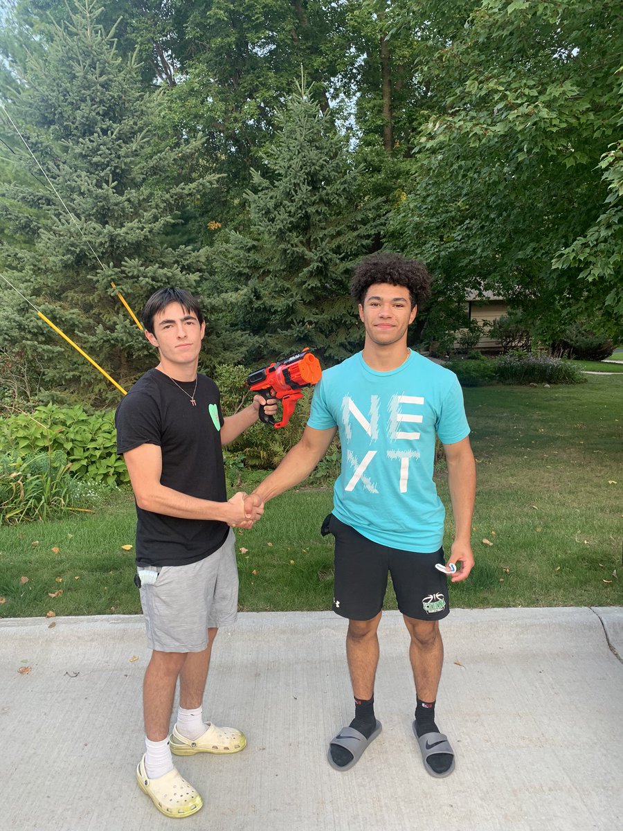 GlizzyGladiators tweet media