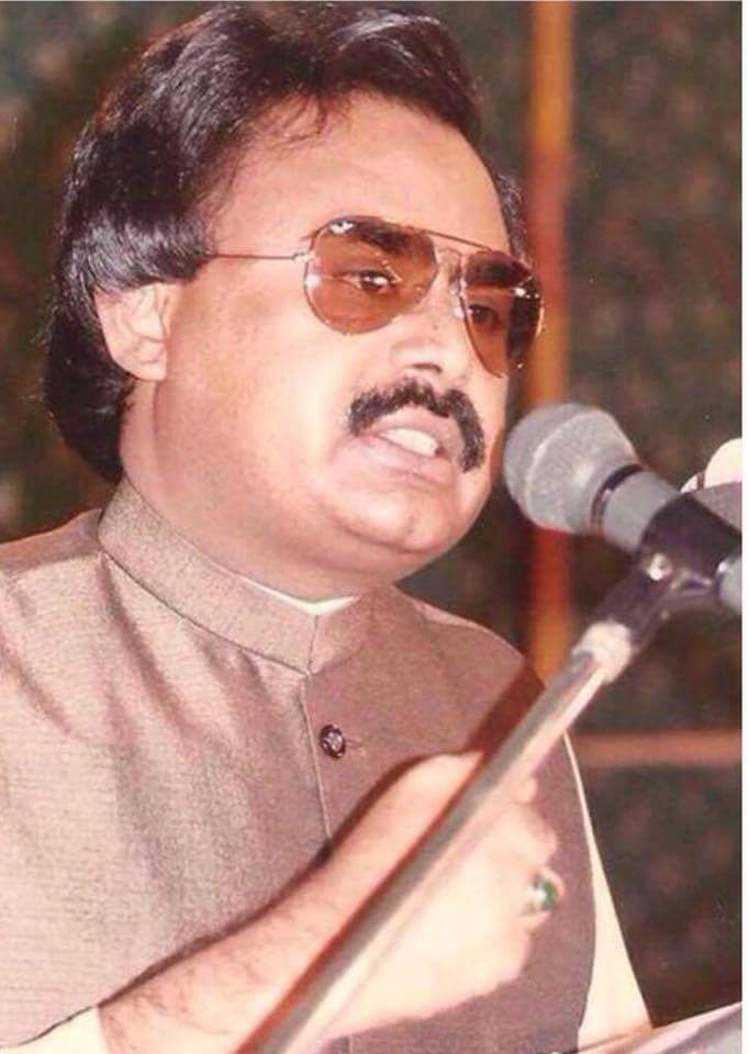 khalid_ajmeri's tweet photo. بغیر نظریہ کے زندگی گزارنا نا ممکن ہے اور نظ��یہ دینا صرف ایک رہبر کی صلاحیت ہے جس کی دور اندیشی میں پوری قوم کی تقدیر کی کامرانی پوشیدہ ہوتی ہے۔ ایسا ہے میرا رہبر مجھے اپنے رہبر پر ناز ہے۔ 
#AltafComingSoon https://t.co/mrTIcfAxdz