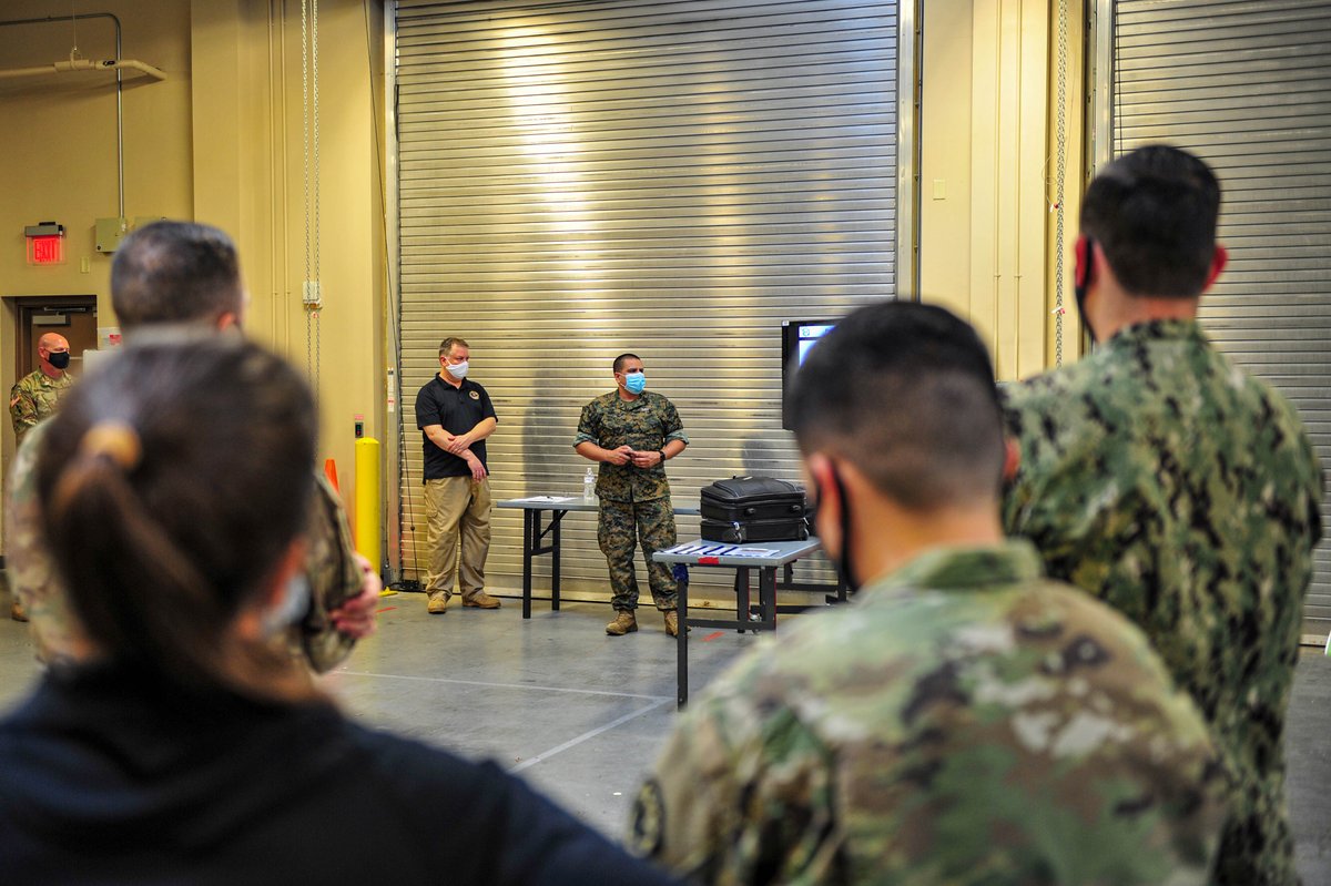 jtfcs's tweet photo. Joint Task Force Civil Support kicked off its week-long command post exercise, Vibrant Response 20 Lite today. Check out some photos from the day's events.
#VR20
#HomelandDefense
#WeHaveTheWatch
#InThisTogether https://t.co/uzu6JsKUkb