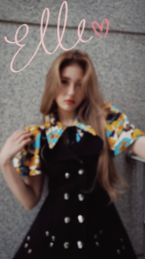 somifashion's tweet photo. #소미 #전소미 #엘르 #ellexsomi ❤
[A라인 드레스]
LOUIS VUITTON
￦4,700,000
https://t.co/oRZfcqubDj
￦6,940,000
https://t.co/9xtQwu1zw7 https://t.co/NcPOO0tyrl