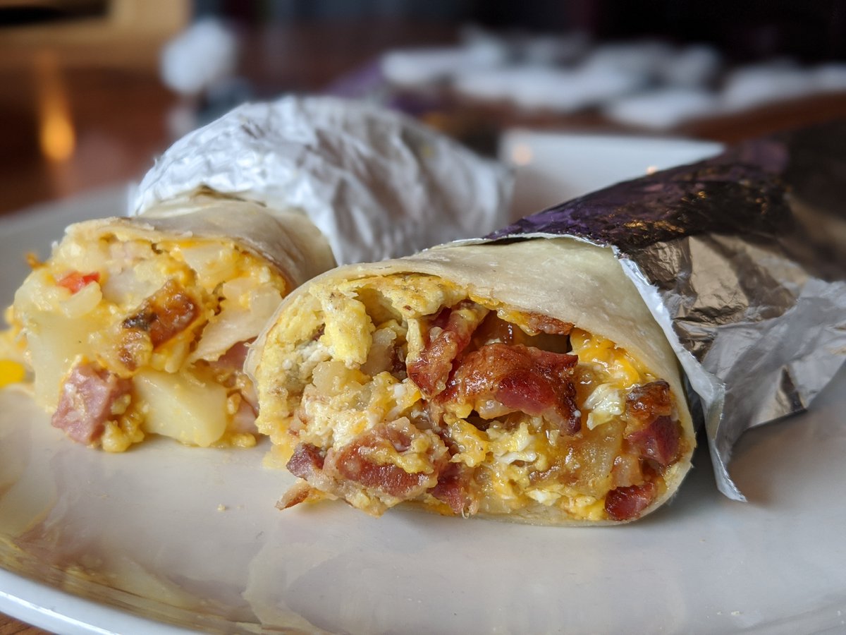 OPH_SouthSound's tweet photo. M-F from 6-9am, get a quick pick-up breakfast sandwich or burrito and beverage of your choice for only $7.99 🌯☕ Use code “COMMUTER” for another 50% off now through October 31st! https://t.co/XEM6AiqBio