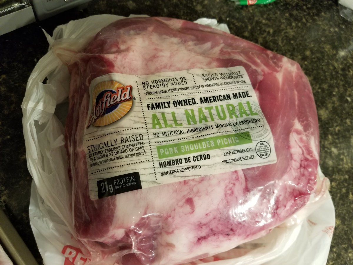 Elle_Ayyyye's tweet photo. Depression sucks, carnitas yum https://t.co/yTOOXgiyYM