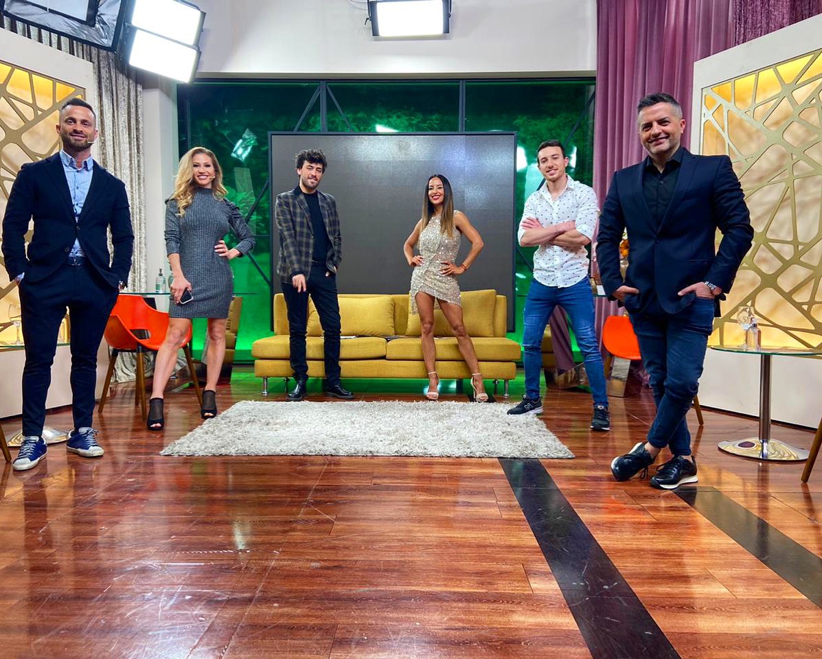 ¡ARRANCO!🔥 #LaPreviaDelCantando 

Gracias👏🏻 <a href="/AngeldebritoOk/">A N G E L</a> <a href="/mbaclini/">Martin Baclini</a> 

<a href="/lizardoponce/">lizardo</a> <a href="/lourdesanchezok/">Lau</a> <a href="/adabelguerrero/">Adabel Guerrero</a> <a href="/Martosalwe/">Martin Salwe</a>